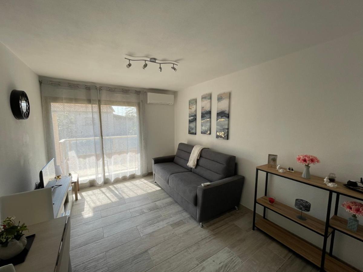 Appartement De Charme A 2 Min De La Plage Vallauris Kültér fotó