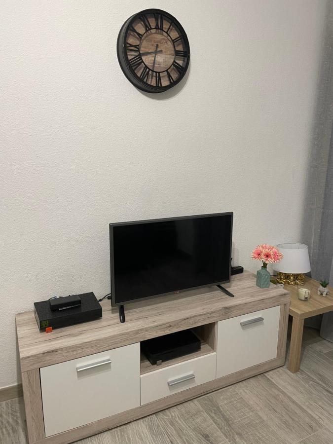 Appartement De Charme A 2 Min De La Plage Vallauris Kültér fotó