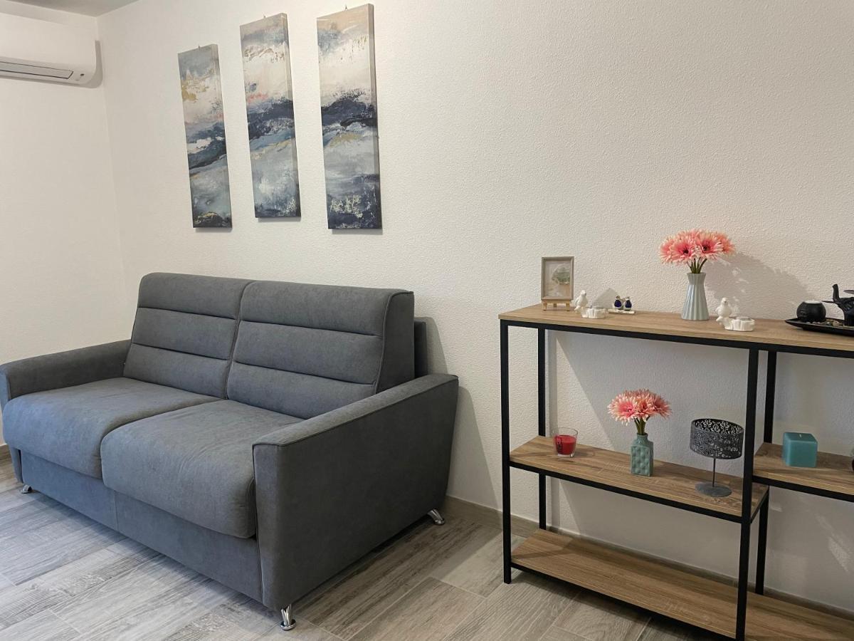 Appartement De Charme A 2 Min De La Plage Vallauris Kültér fotó